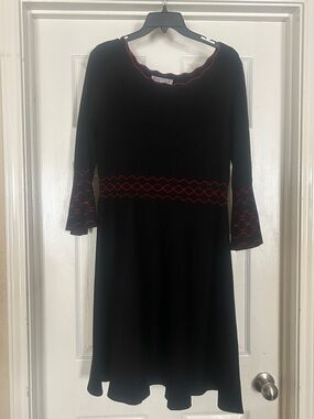 Danny & Nicole Black Dress with Red Trim — Long Sleeve Knit Dress
